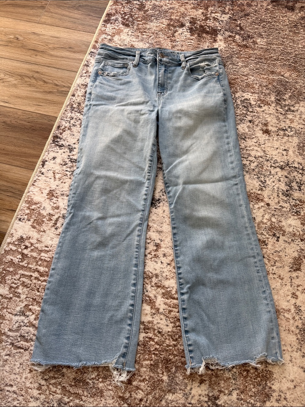 American Eagle Kick Boot Crop Light Wash Women's Jeans